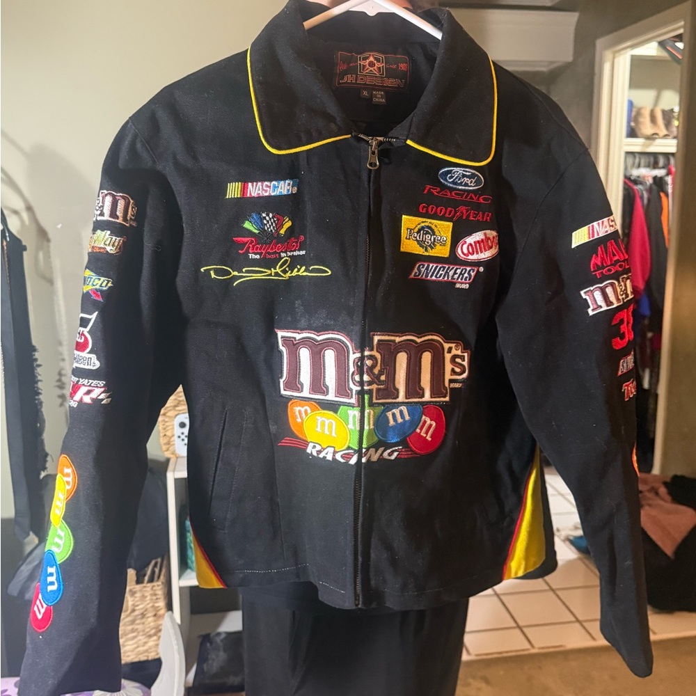 M&M's Racing Jacket - Picture 2 of 10